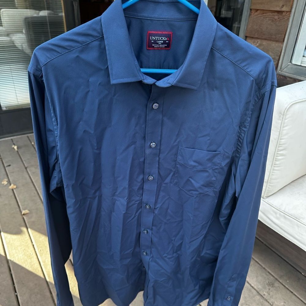 Untuckit Performance Button Up. Large/Tall. Blue - image 1
